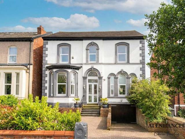 House for sale in Southport, Sefton