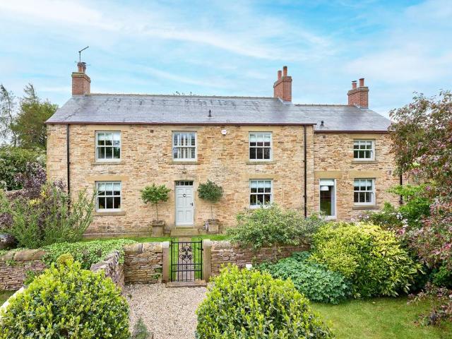 House for sale in Stainborough, South Yorkshire