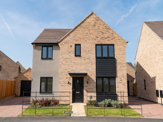 House for sale in Oundle