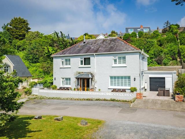 House for sale in Tenby, Wales