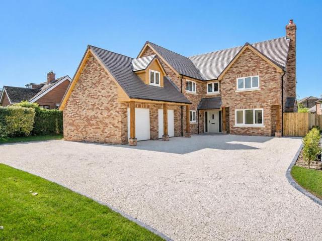 House for sale in Baschurch, Shropshire
