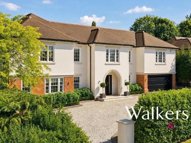 House for sale in Navestock Side, Essex