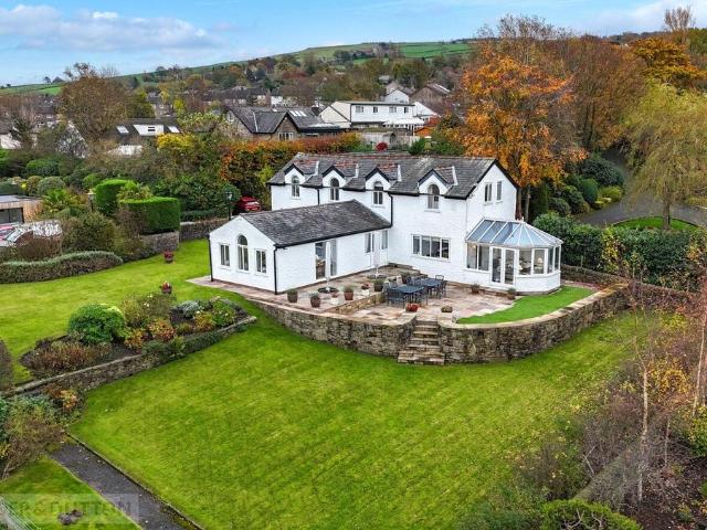 House for sale in Charlesworth