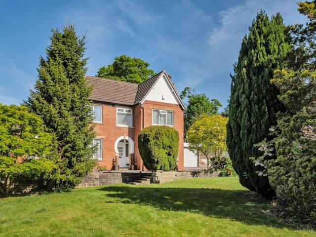 House for sale in Cookridge, Cookridge