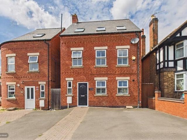 House for sale in Elmfield, Leicestershire