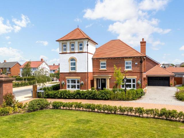 House for sale in Knutsford