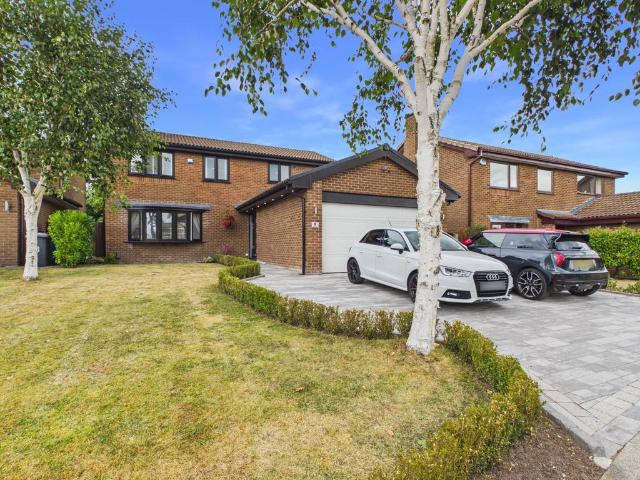 House for sale in Woolston, Warrington