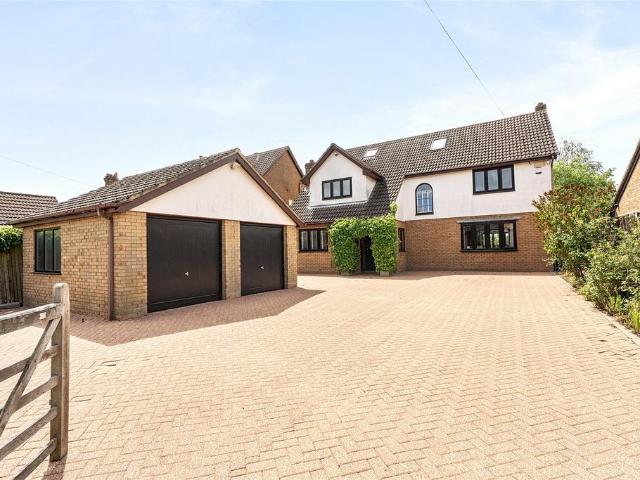 House for sale in Bedford