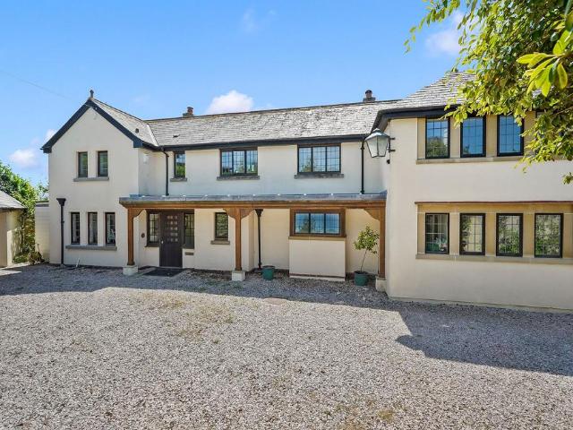 House for sale in Strode, Devon
