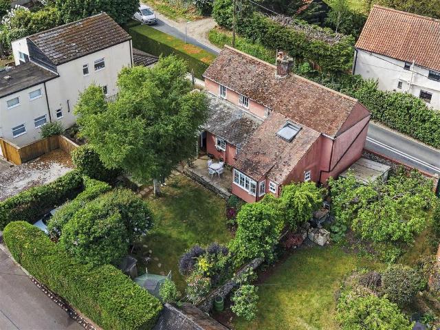 House for sale in Duton Hill, Essex