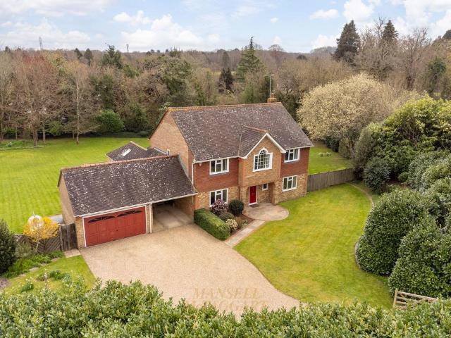 House for sale in Perryfields, West Sussex