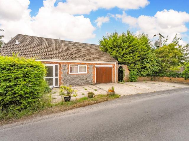 House for sale in Comers, Norfolk