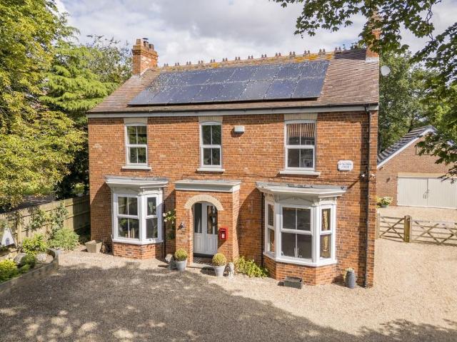House for sale in Thorngumbald