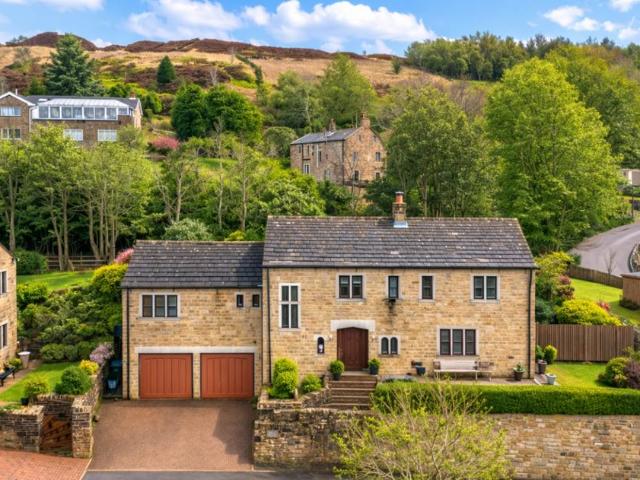House for sale in Chiserley, West Yorkshire