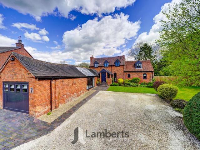 House for sale in Winyates Green, Redditch
