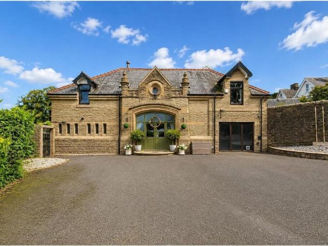 House for sale in Wilpshire, Ribble Valley