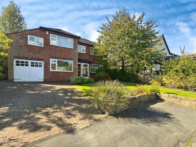 House for sale in Colshaw Farm, Wilmslow