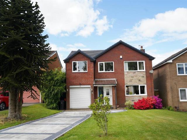 House for sale in Ladybridge, Lee Bank