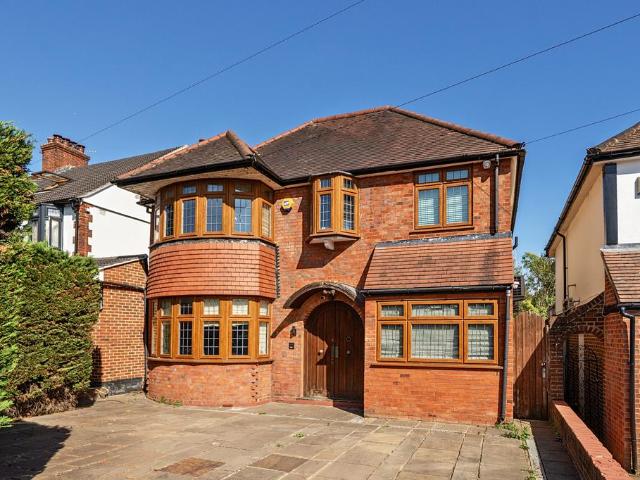 House for sale in London Borough of Barnet, Greater London