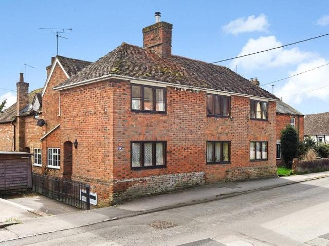 House for sale in Quainton