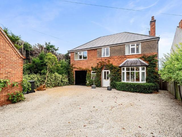 House for sale in Alverton, East Midlands