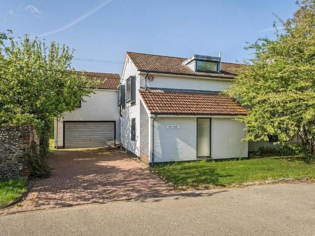 House for sale in Hampshire