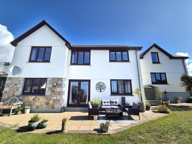 House for sale in Porthleven, Cornwall
