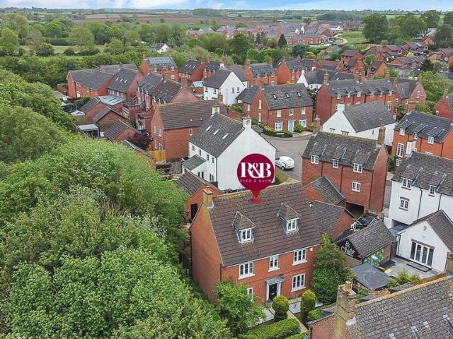 House for sale in Elmfield, Leicestershire