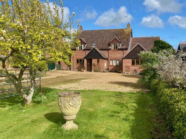 House for sale in Bromham, Wiltshire