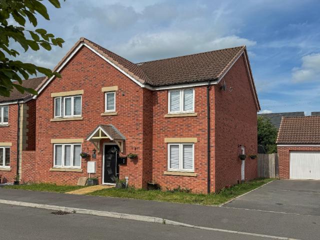 House for sale in Badbury Park, Swindon