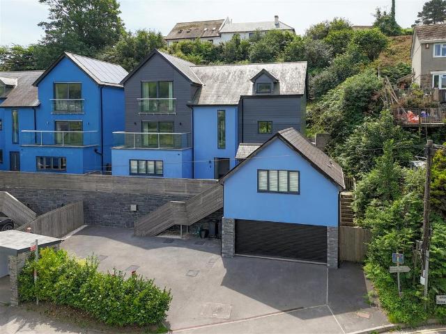 House for sale in Cornwall