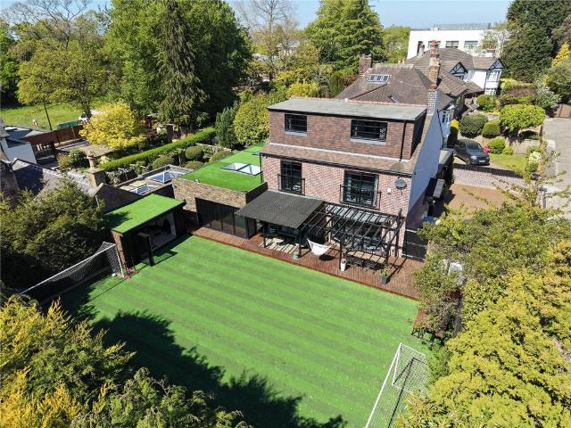 House for sale in Woolton, Liverpool
