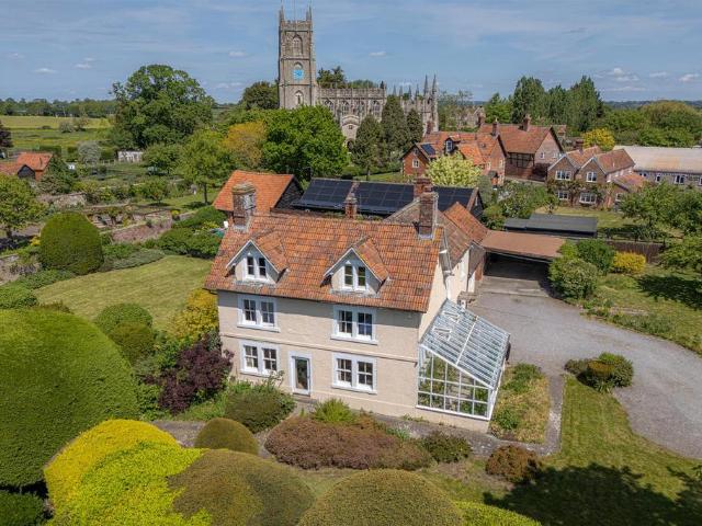 House for sale in Steeple Ashton, Wiltshire