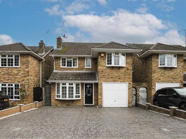 House for sale in Navestock Side, Essex
