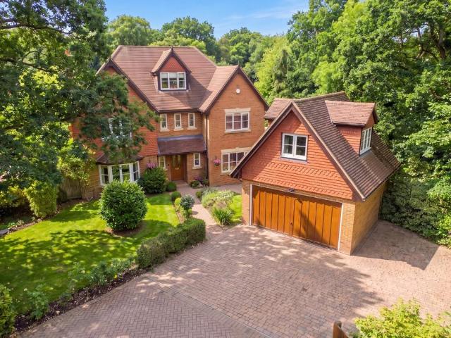 House for sale in Newell Green