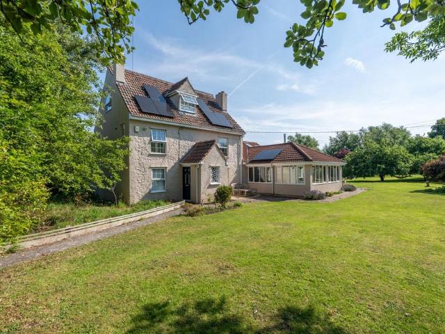 House for sale in Golling, Banwell