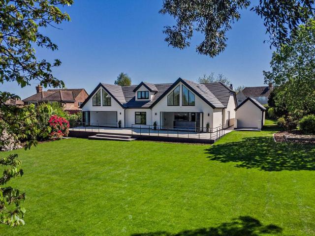 House for sale in Midway, Kent