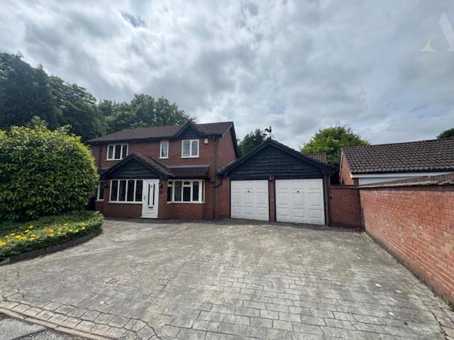 House for sale in Castle Bromwich, West Midlands