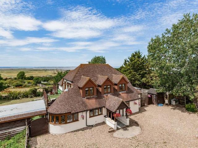 House for sale in The Bridge, Kent