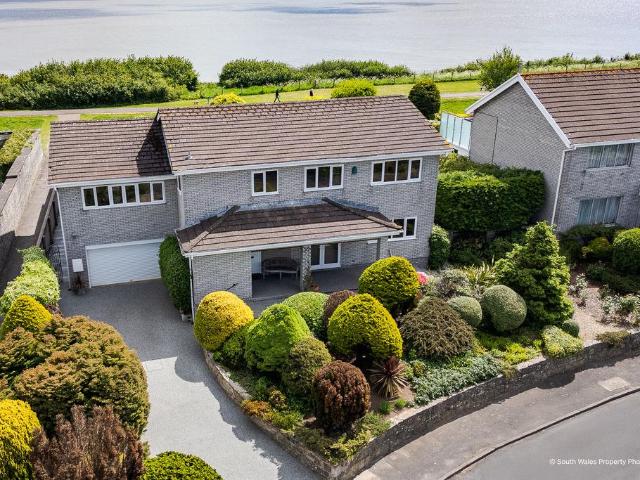 House for sale in Penarth, Wales