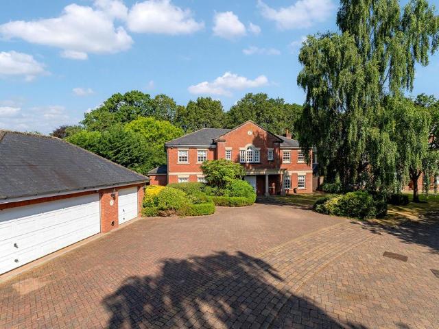 House for sale in Knutsford