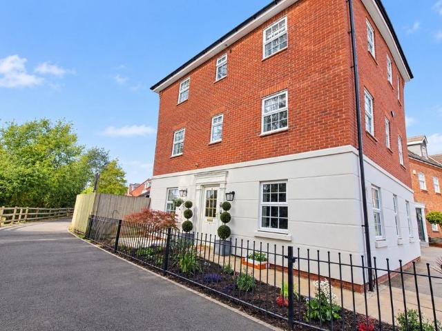 House for sale in Whetstone, Blaby