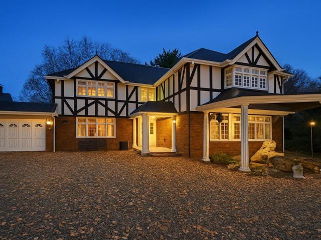 House for sale in Thornton, Sefton
