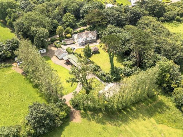 House for sale in Retire, Cornwall