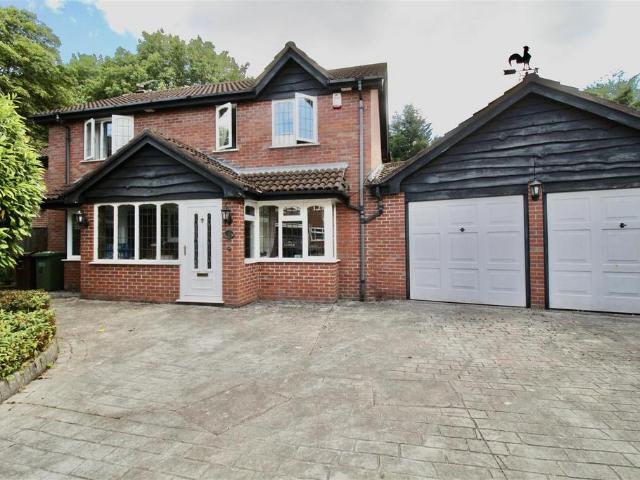 House for sale in Castle Bromwich, West Midlands