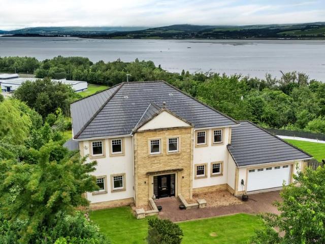 House for sale in Park Farm, Port Glasgow