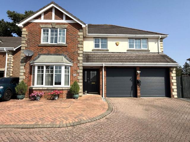 House for sale in Hulham, Budlake