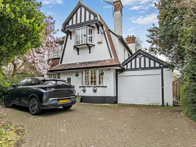House for sale in The Dales, Key Street