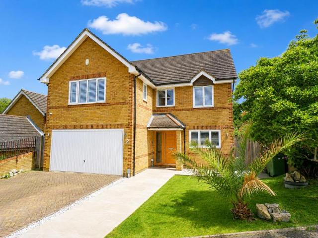 House for sale in Guestling Green, East Sussex