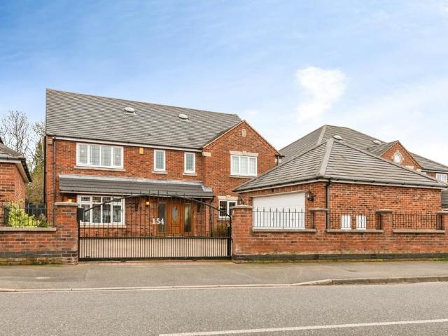House for sale in Gedling, East Midlands